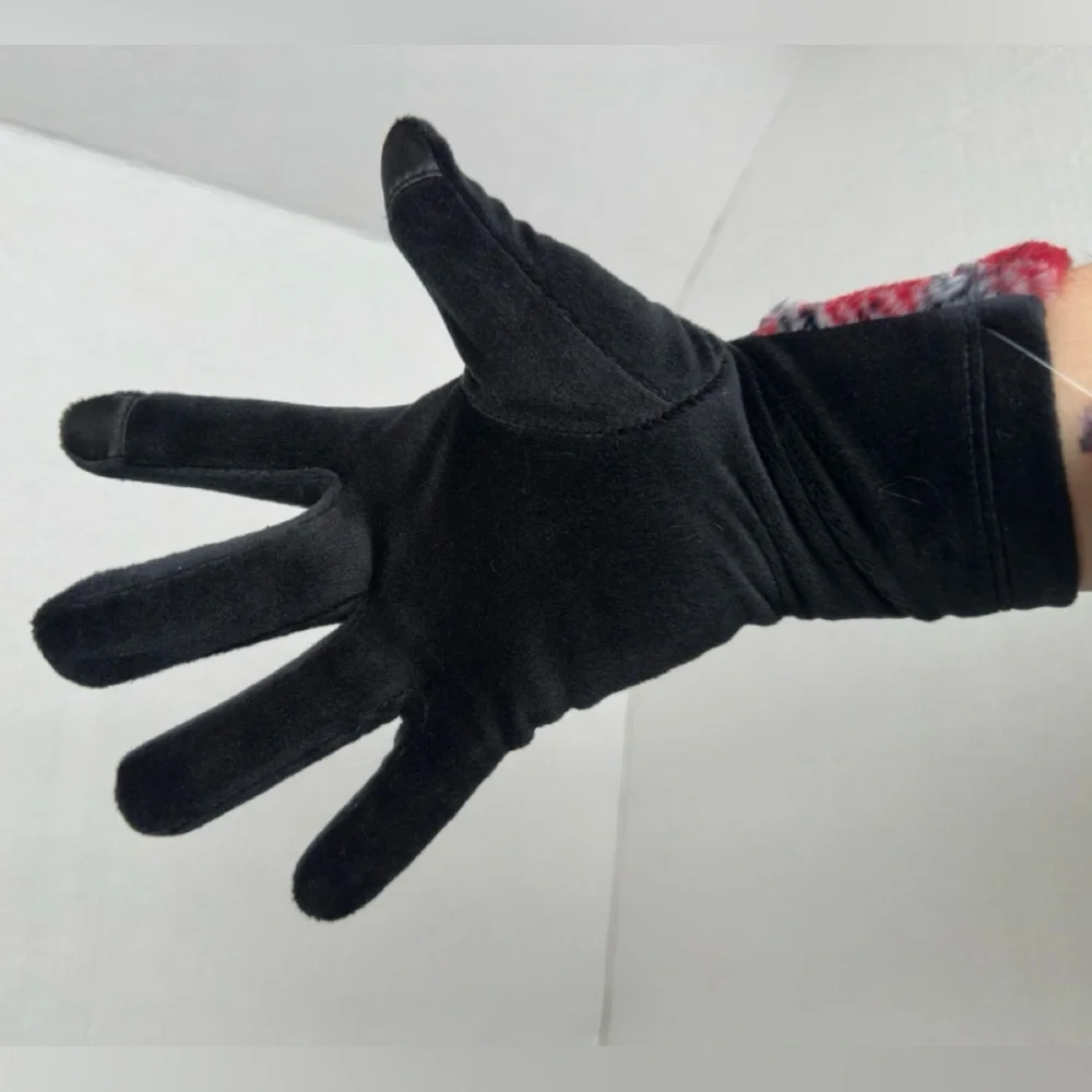 Sprigs Faux fur Cuff Velvet texting Black and Red Plaid Gloves one size fit most